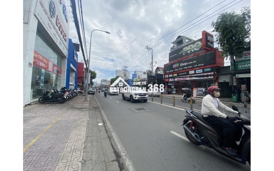Bán nhà mặt tiền ngang 6m, Nguyễn Thị Thập, Quận 7, 194m2 3 tầng 15PN, 54.5 tỷ